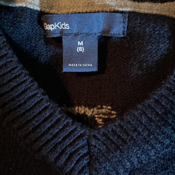 GAP kids Navy V neck sweater skull and crossbones size Medium (8) Halloween - Picture 6 of 7